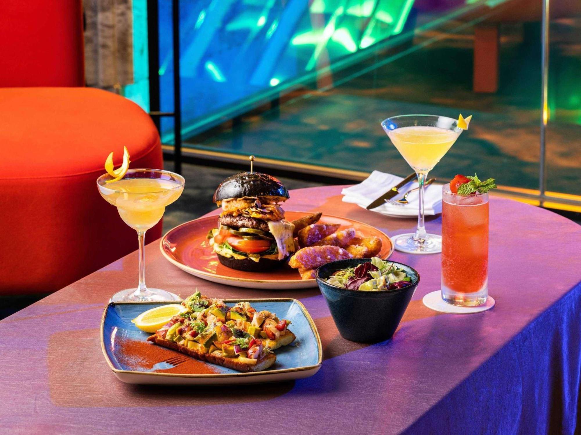 Mondrian Itaewon 5*