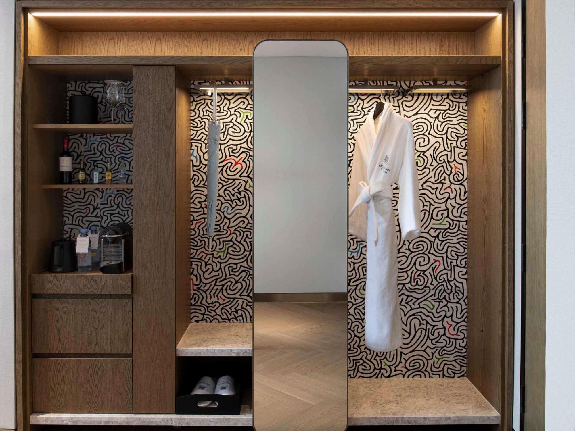 Mondrian Itaewon 5*